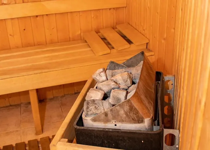 зорница Gæstehus 3*